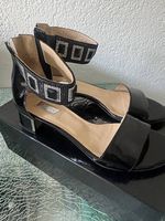Wunderschöne Sandalen Leder Grösse 37