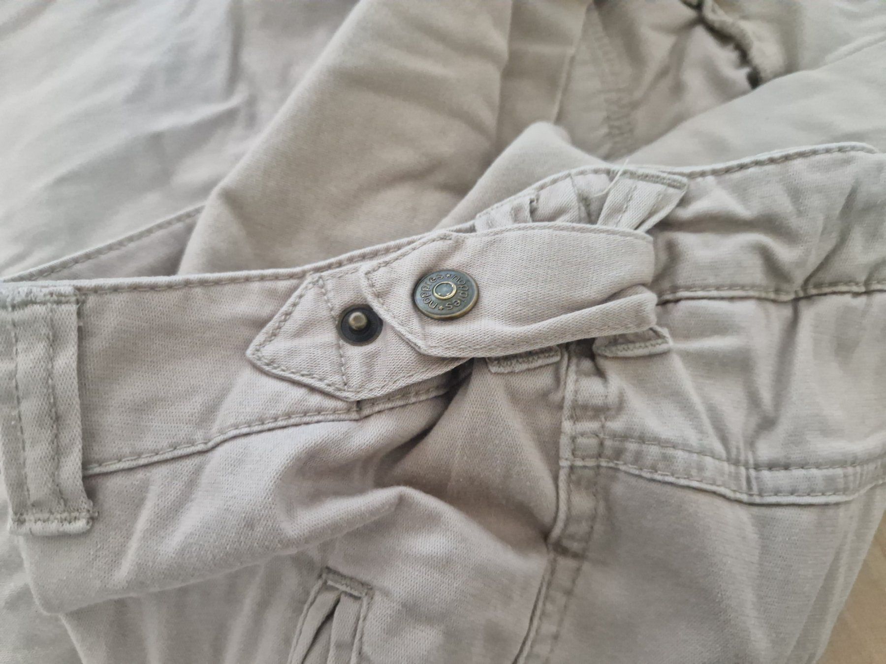 Pantaloni: Umstandshose beige Grösse L – Usato da Greifensee venduto da Janali01 1