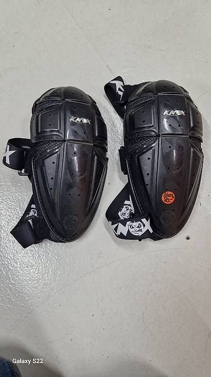 Schutz & Schoner: KNOX Knee Guards, Knieschütze – Neu (gemäss Beschreibung) aus Winznau von Laurini11