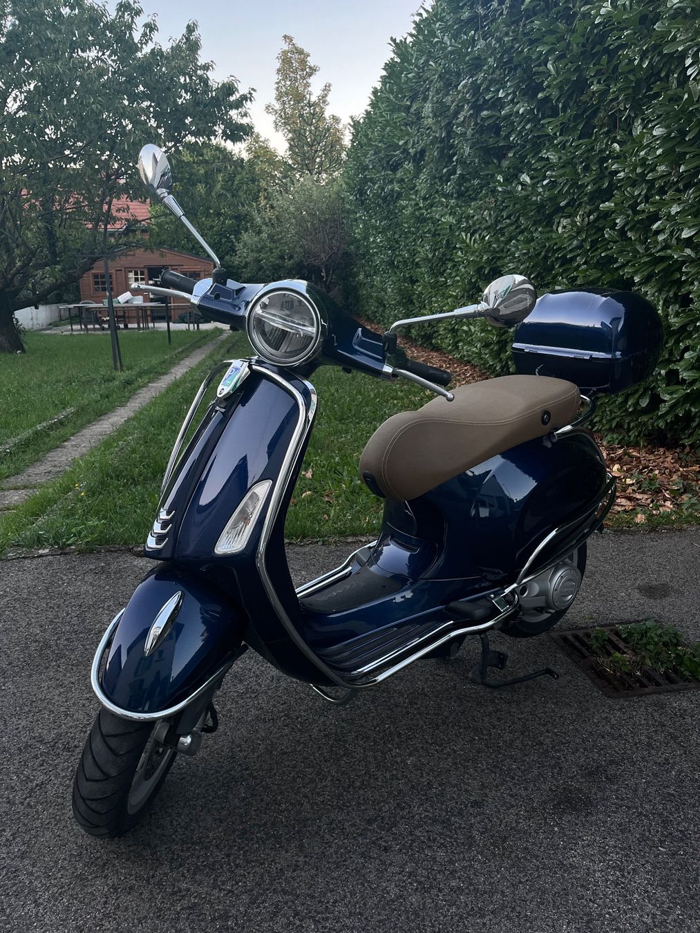 Vespa Scooter: 2019 Vespa piaggio primavera 50 – Usato da Chêne-Bougeries venduto da van_9lry