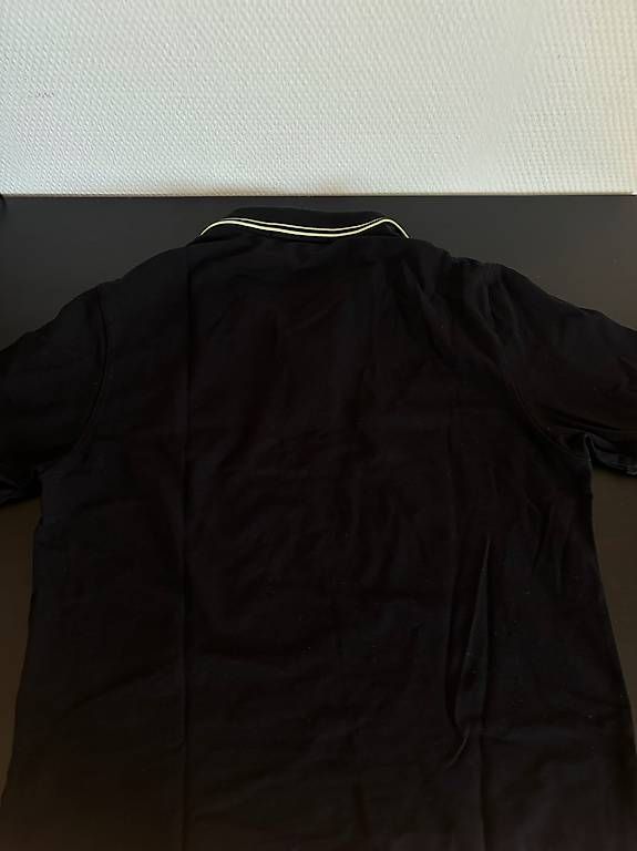 Stone Island Polo-Shirts: Stone Island Polo – Gebraucht aus Bottmingen von phi_5pfs 1