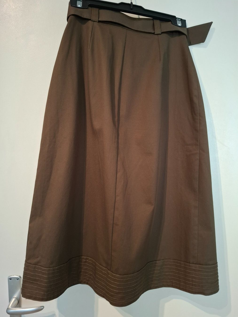 Massimo Dutti Gonne: Jupe portefeuille midi Massimo Dutti, T.36 – Usato da Carouge GE venduto da Juli_03 1
