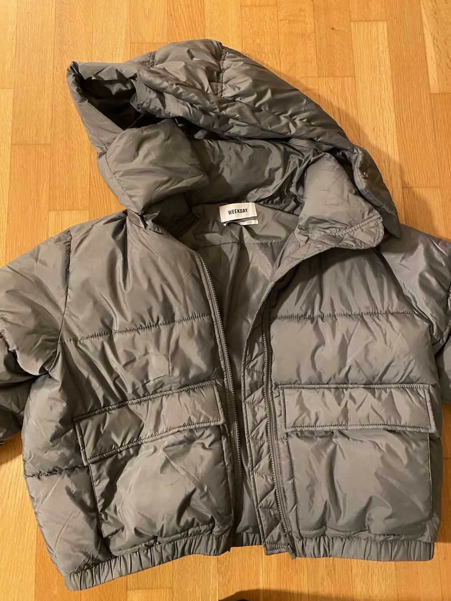 Weekday Jacken & Mäntel: Winterjacke Weekday – Gebraucht aus Ipsach von ale_v82h 1
