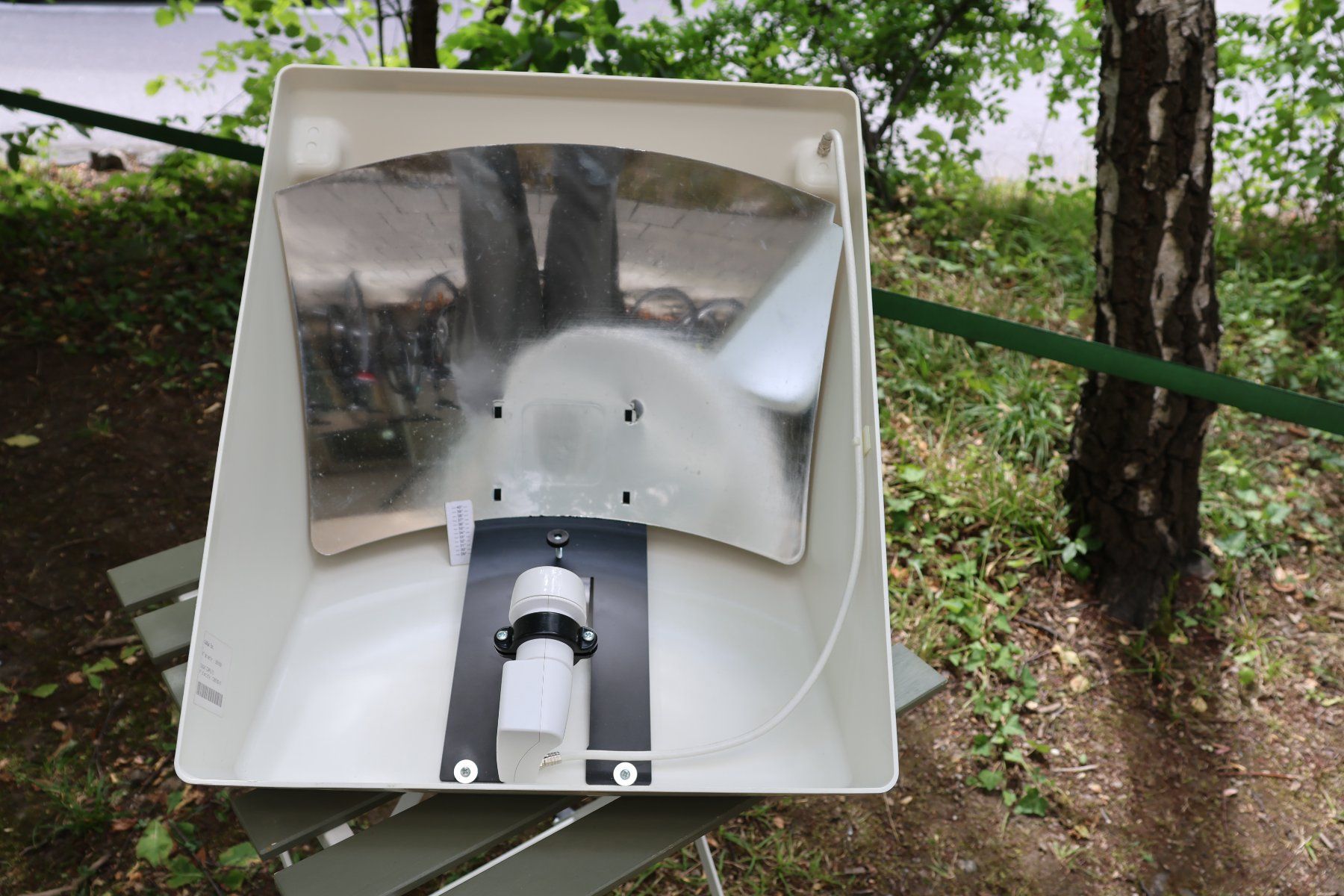 Parabola satellitare: Cubsat 50 Balkonantenne – Usato da Benglen venduto da Disney5 2