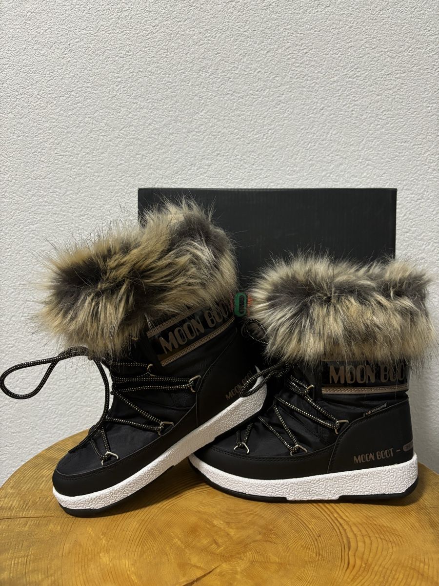 Moon Boot Schuhe für Mädchen: Boots Moon Boot NEUVE Pointure 33 (No38) – Neu und originalverpackt aus Savièse von mel_zsv2
