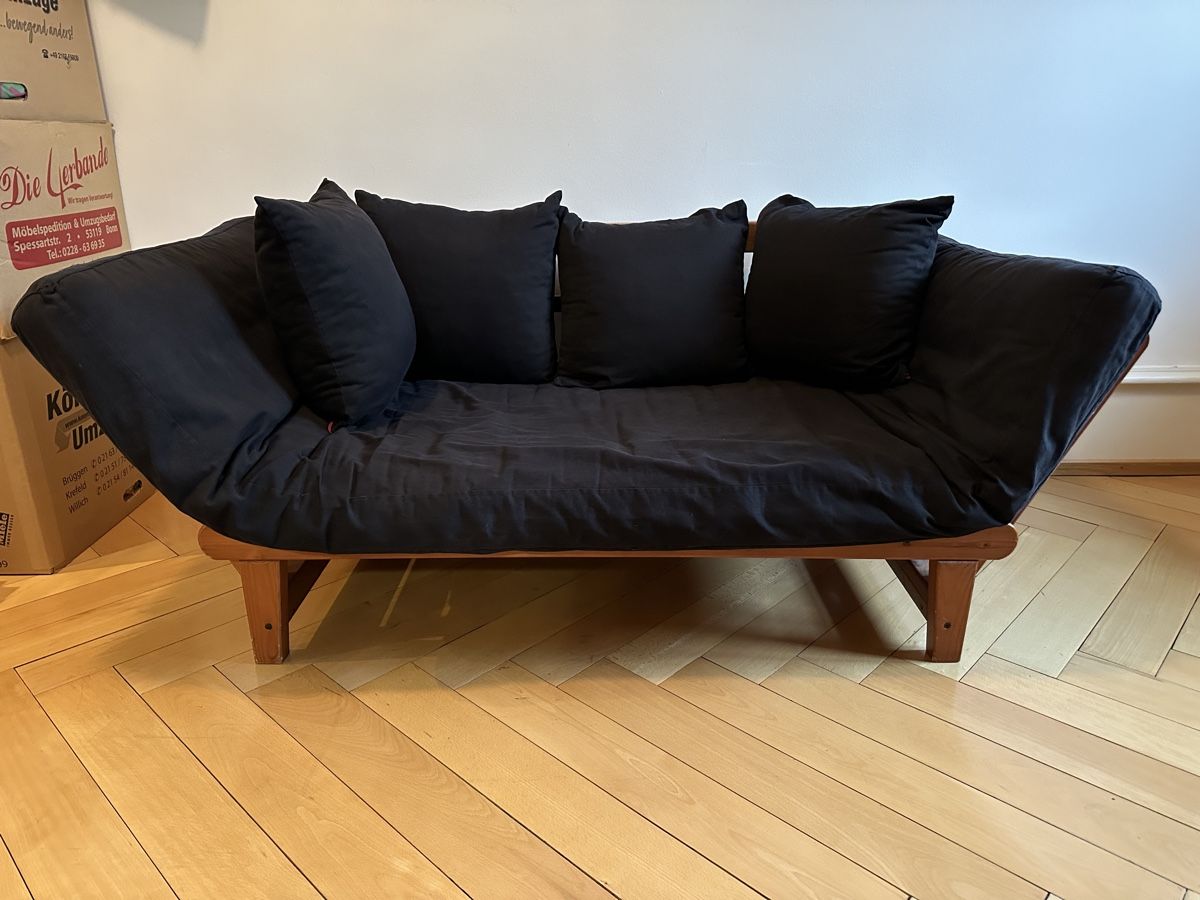 Sofas: Futon-Schlafsofa – D'occasion à Basel par mai_q2v6 1