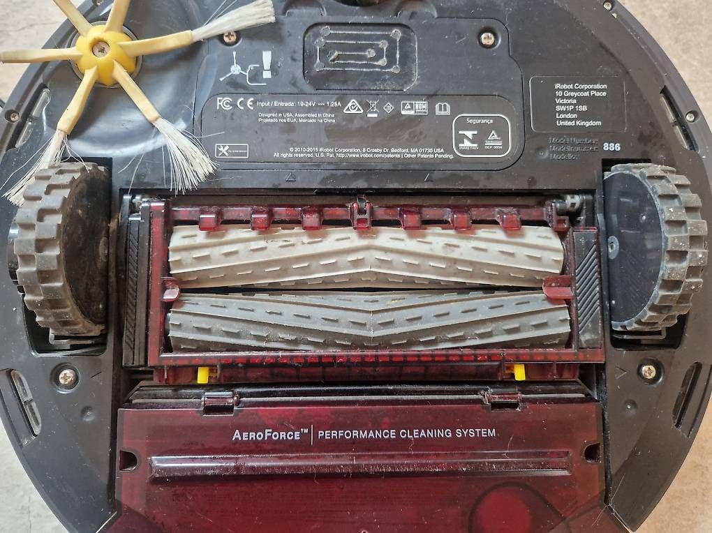Aspirapolveri & Accessori: iRobot Roomba 886 – Usato da Grabs venduto da holjir 3