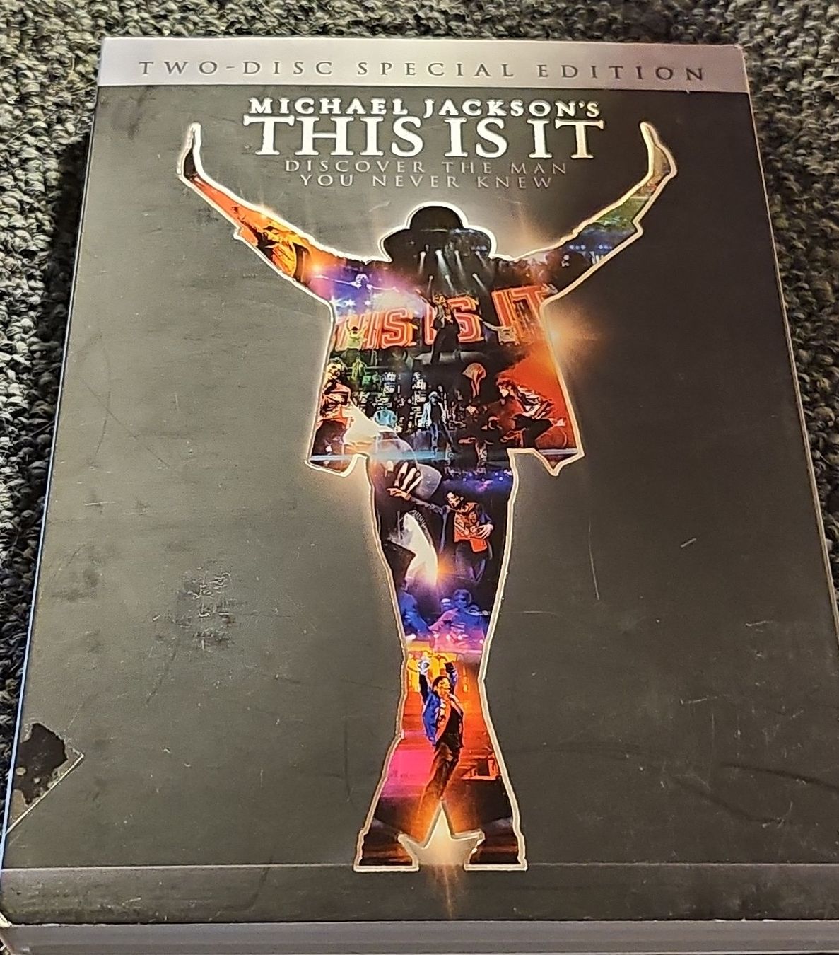 Tutti i DVDs: Michael Jackson's This Is It (22025) – Usato da Ruswil venduto da jan_bxl5