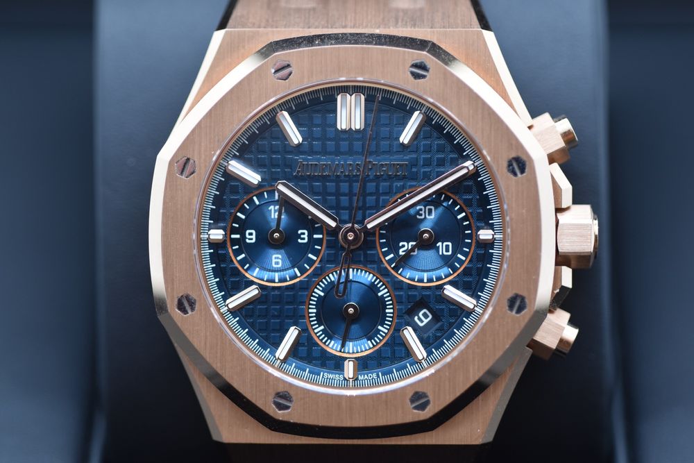 Animo Schabracke WENIZ Pflaumenfarbe Mit Strass - Elegante Pferdedecke FS/22