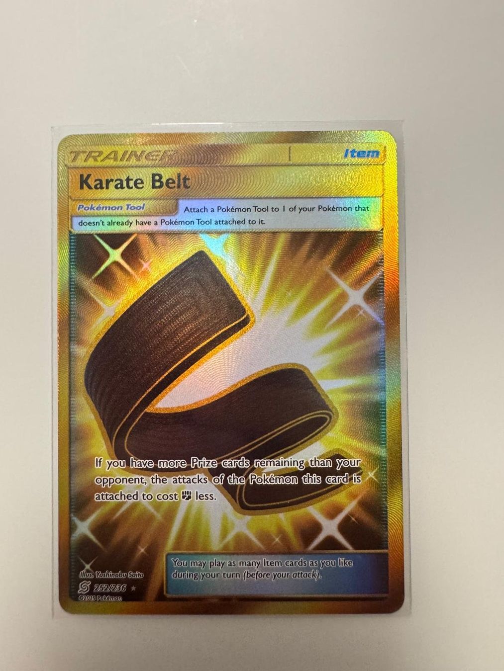 Pokémon Sammelbilder & Trading cards: Karate Belt | Secret Rare | UNM 252/236 | EN – Gebraucht aus Spreitenbach von Snacky96