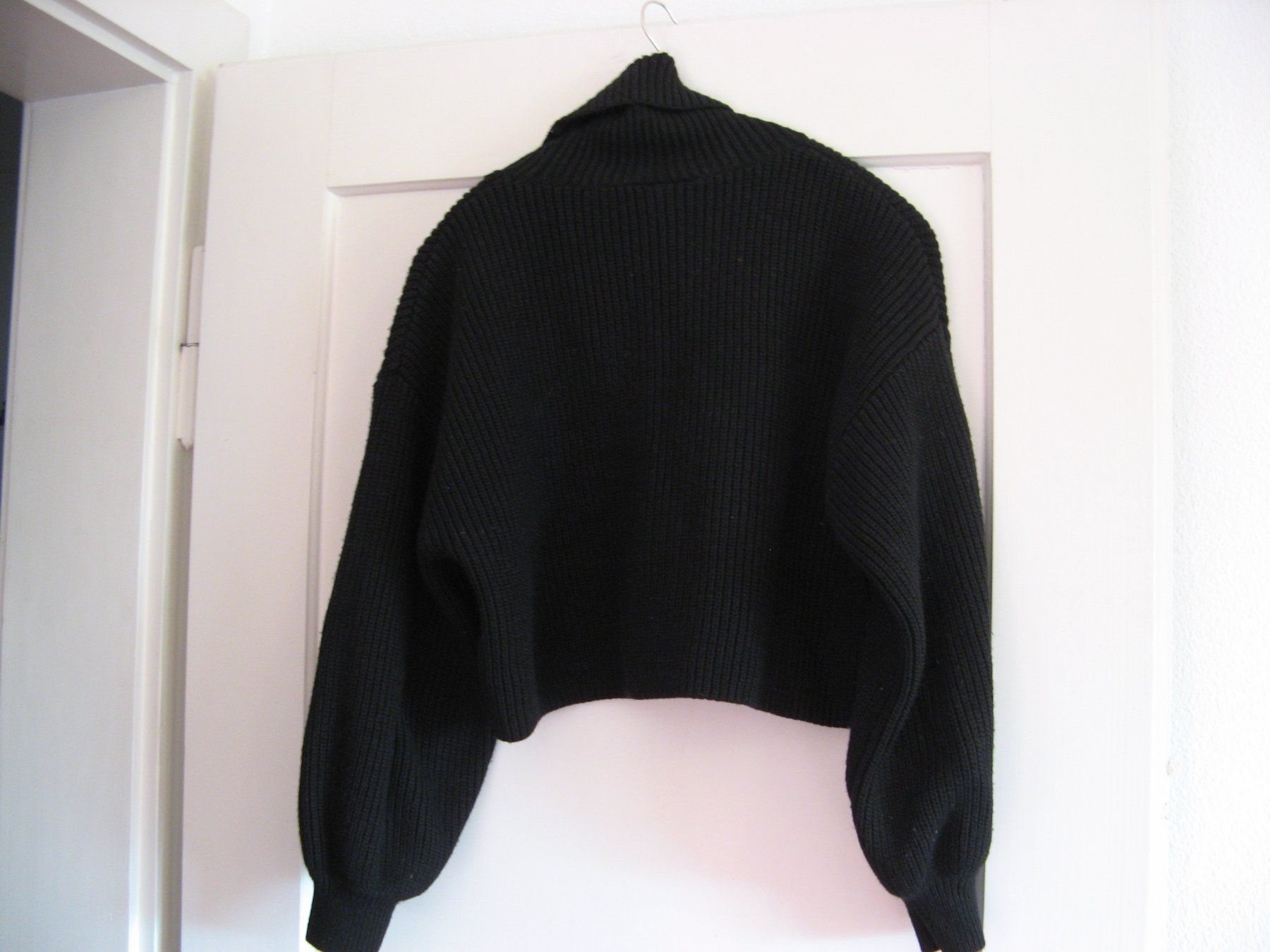 Monki Maglioni & Felpe: Pullover schwarz Gr. M von Monkl – Usato da Zürich venduto da apil 7