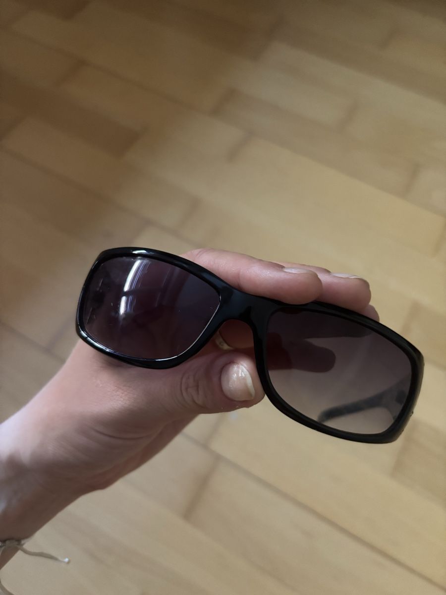 Occhiali & Lenti: Sonnenbrille- mit schönen Details – Usato da Bern venduto da ser_6vm5 2
