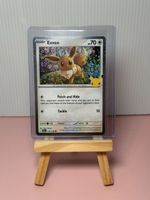 Eevee 116 Cosmos Holo EN - Pokemon 30th Anniversary
