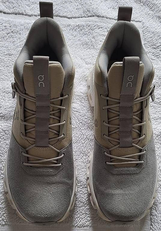 Chaussures femmes: On Wanderschuhe 39 – D'occasion à Zizers par Roosi1