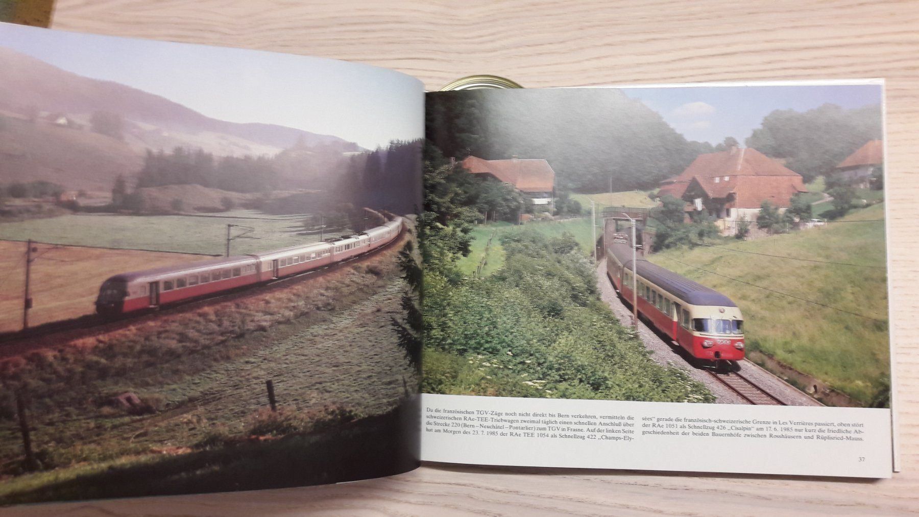 Libri: Buch : Die Schweizer Bahnen – Usato da Buttes venduto da Cafe2005 6