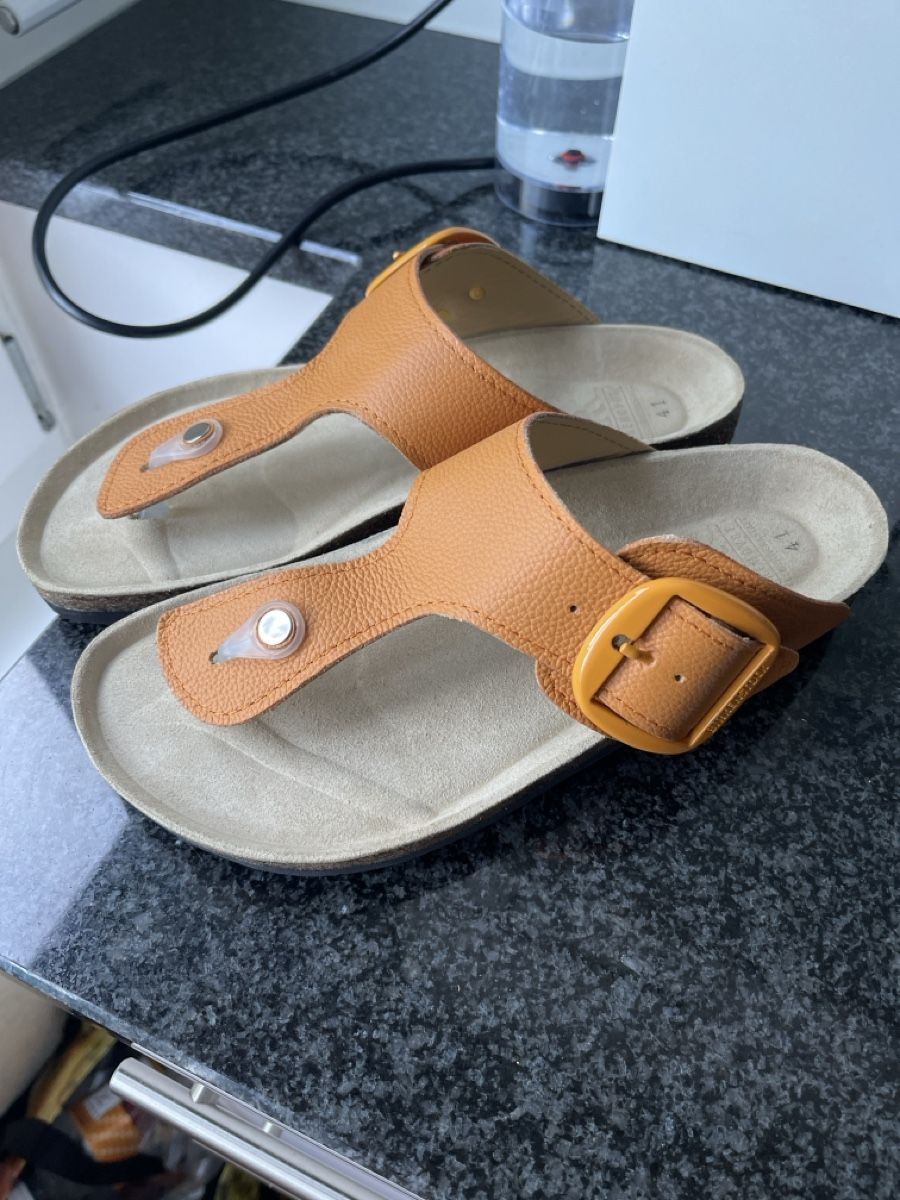 Chaussures femmes: Zehentrenner, Gr. 41 – Neuf (Voir description) à Riehen par markstre11