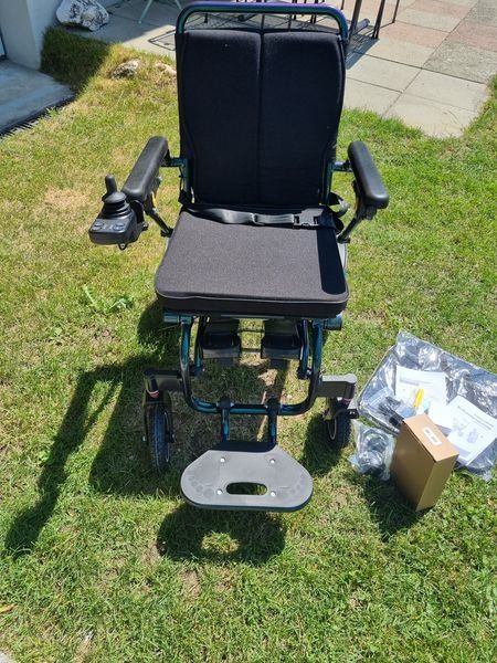 Sedie a rotelle: Aktion, elektrischer Rollstuhl, neu – Nuovo e nell'imballaggio originale da Vinelz venduto da AlexNetti007