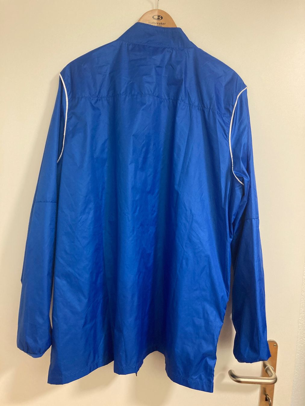Nike Vestes: Nike Regenjacke – D'occasion à Wängi par Kaesli 2
