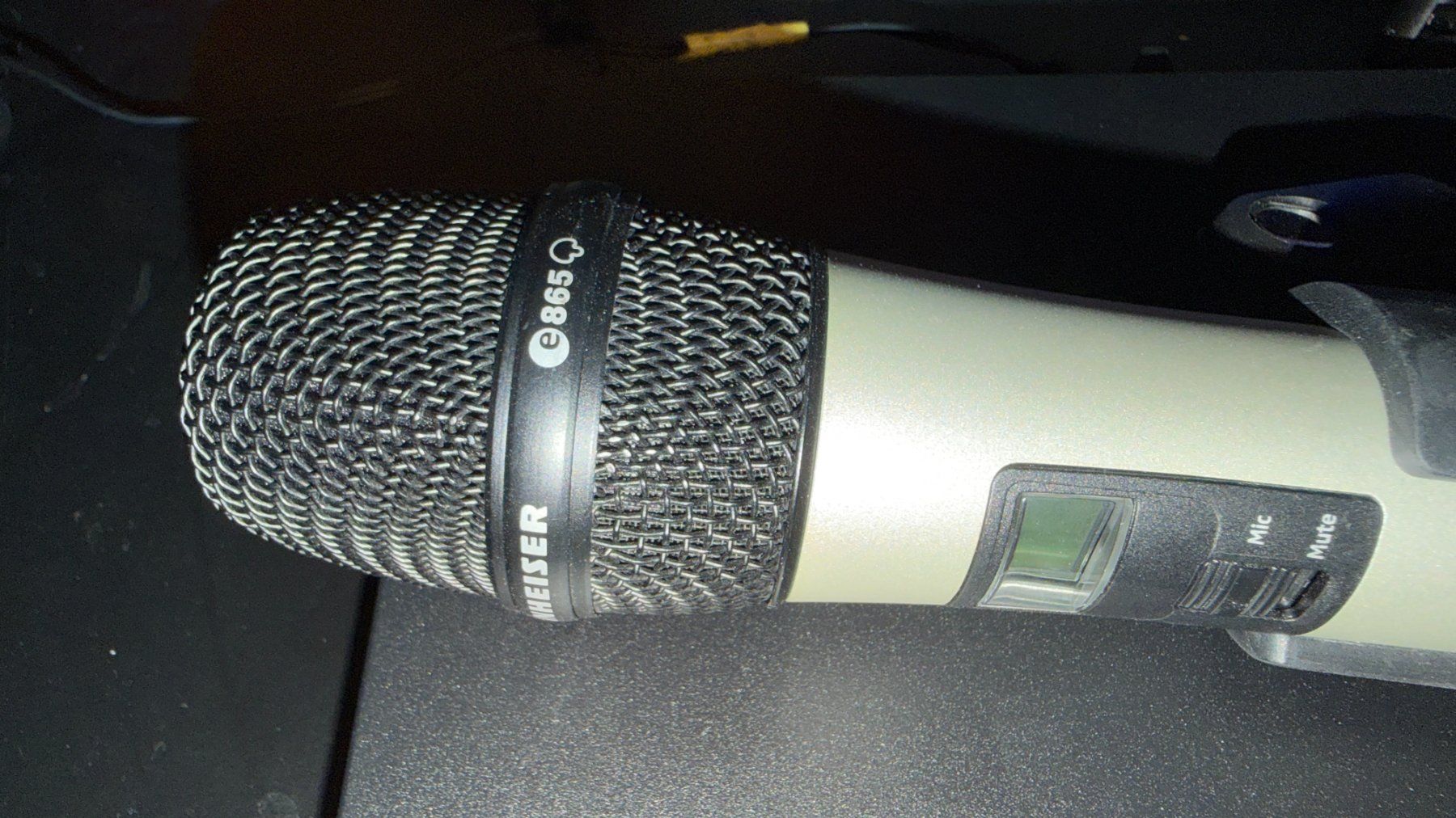 Sennheiser Microfoni: Sennheiser SL Handheld Set DW-3 EU R mit E865 Kapsel – Usato da Emmenbrücke venduto da denola 2