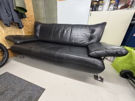 Schwarzes Kunstledersofa 
