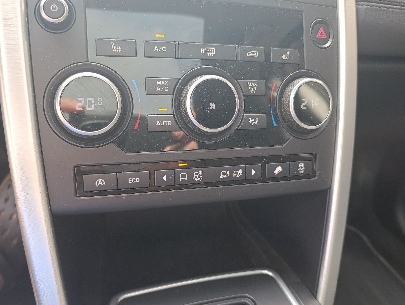 Automobili: Land Rover Discovery Sport – Usato da Thun venduto da FJ1200 5