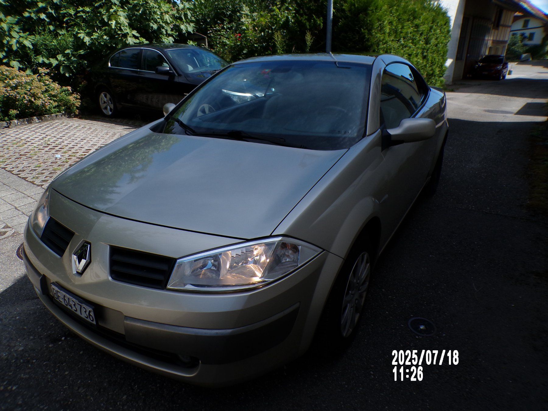 Renault Automobili: Renaul Megane Cabriolet  2.0 16v. – Usato da Neuchatel venduto da Sylemef 2