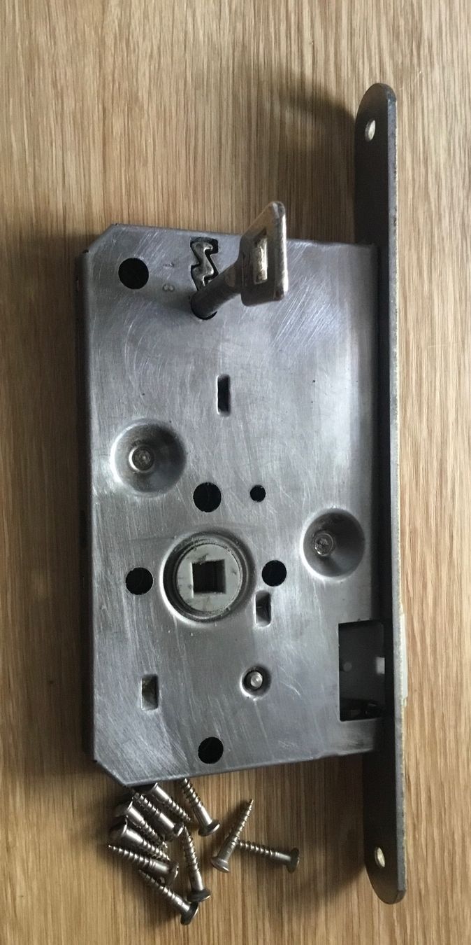 Cadenas: Türschloss – D'occasion à Schlieren par Jeajet 2