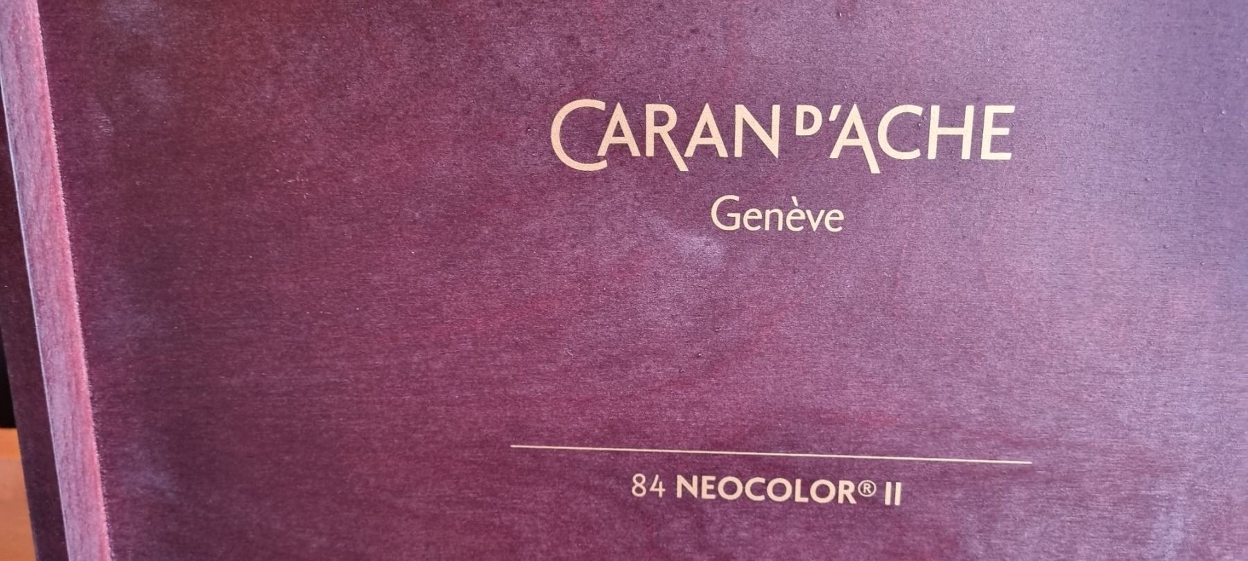 Stifte & Marker: CARAN D'ACHE HOLZKOFFER 84 NEOCOLOR – Neu und originalverpackt aus Dintikon von bonita099
