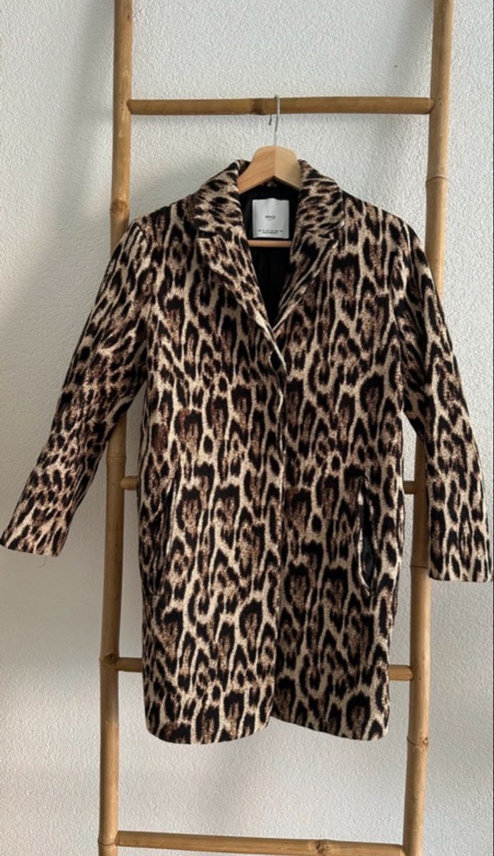 Mango Mäntel: Manteau léopard  – Gebraucht aus Vevey von Frenchyinswiss1800