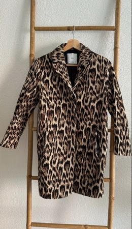 Manteau léopard 