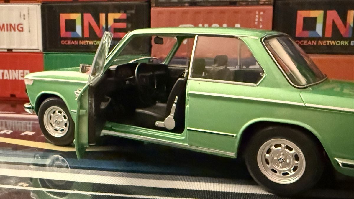BMW Modellautos: BMW 1602  – Neu (gemäss Beschreibung) aus Basel von Zomeg 2