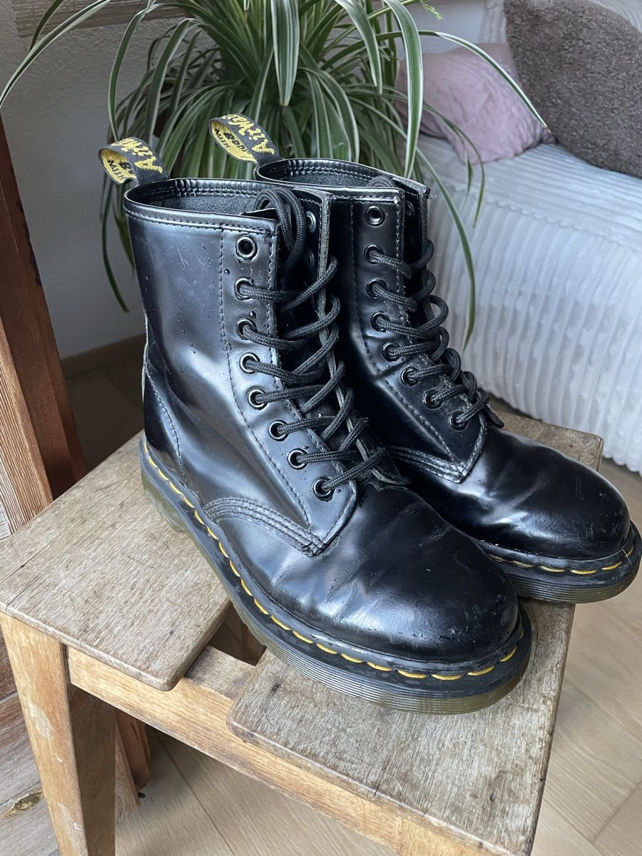 Dr. Martens Scarpe da uomo: Original Dr. Martens  – Usato da Luc (Ayent) venduto da serge40