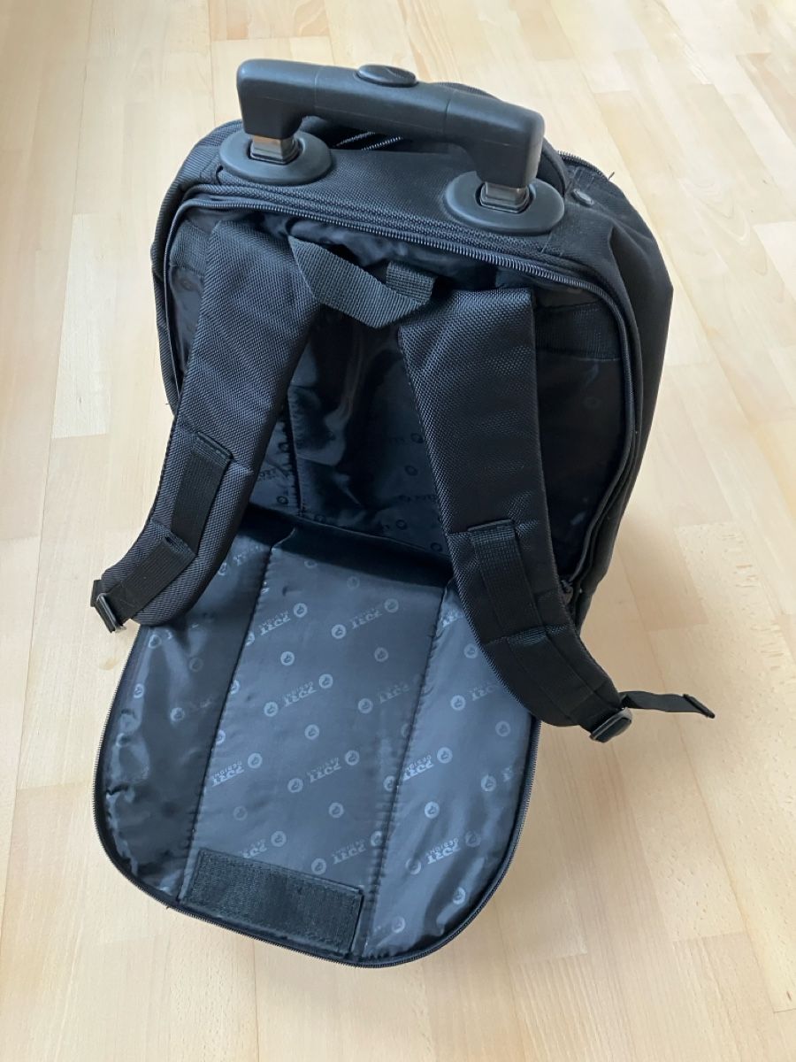 Zaini: Sac à dos à roulette Port design – Nuovo (secondo la descrizione) da Neuchatel venduto da Masterjohn 2