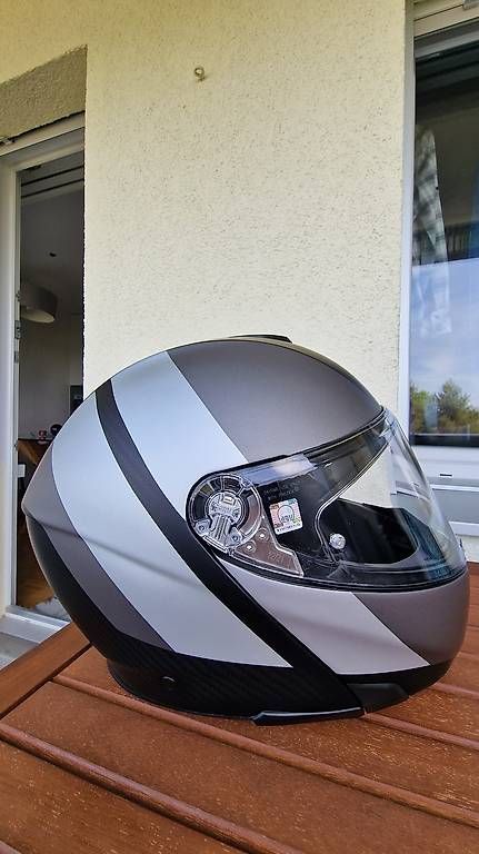 Casques & visières: AGV Systemhelm aus Carbon – D'occasion à Pfäffikon ZH par Maikinaiki 2