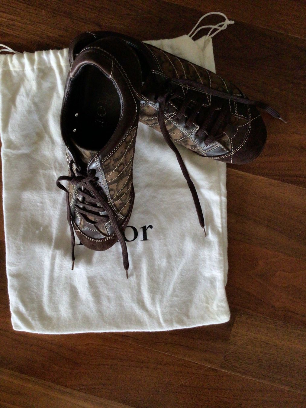 Dior Scarpe da donna: Dior Sportschuhe – Usato da Zürich venduto da ElarmariodeRuth 4