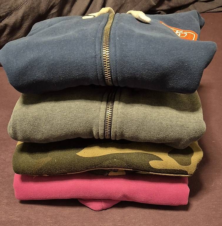 Maglioni & Felpe: JP Performance Hoodies – Usato da Pfäffikon SZ venduto da Netranger0 1