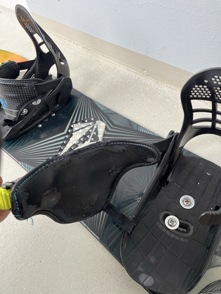Jones Board: Top Jones Snowboard 115cm inkl. Bindung – Usato da Horgen venduto da pupcia01 8