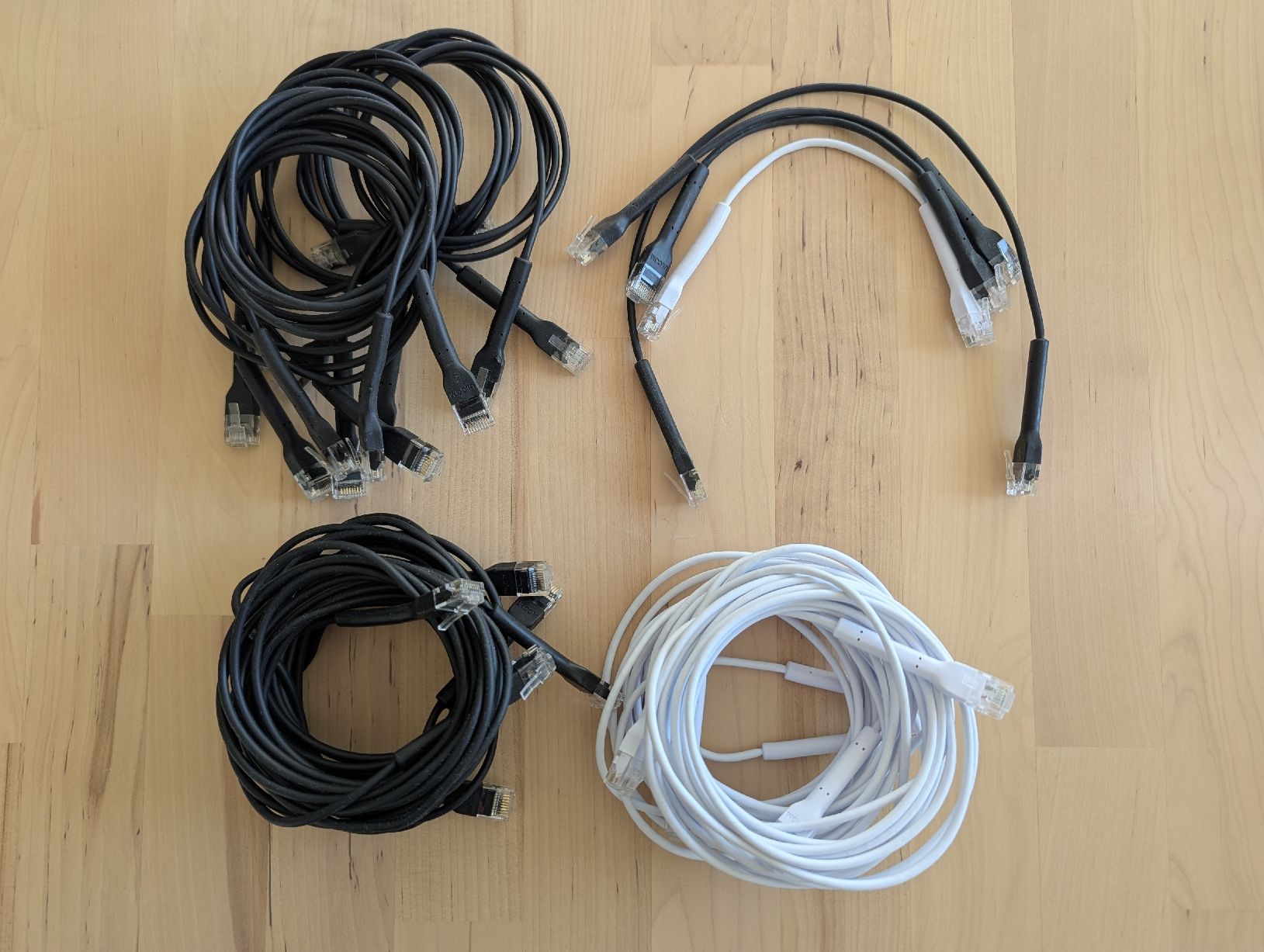 Ubiquiti Cavi: 17 Ubiquiti Patchkabel [10 Gbps | PoE+++] – Usato da Niederwangen BE venduto da EByte