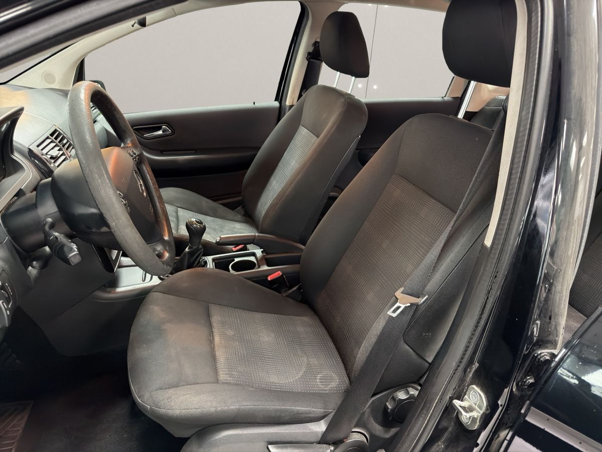 Mercedes-Benz Automobili: Mercedes-Benz A160 – Usato da Hochdorf venduto da kka_9jz6 4