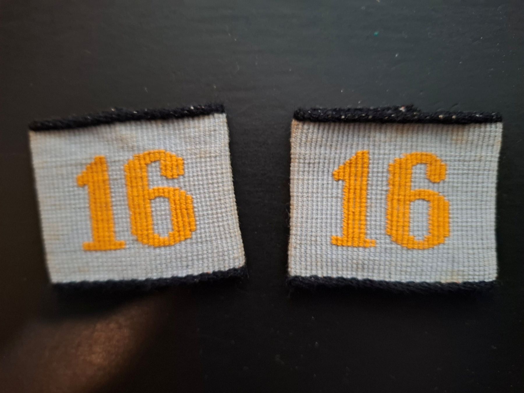 Armée suisse Plaquettes & Badges: Militärabzeichen - ultimatives Achterpack – D'occasion à Seuzach par han_d6bw 3