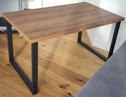Esszimmertisch Holzoptik mit schwarzem Metall 140x80