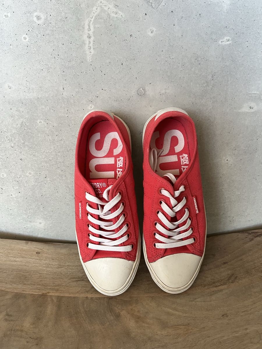 Scarpe da donna: Superdry Sneaker, Gr. 37, gebraucht. – Usato da Emmenbrücke venduto da Anna01014 2