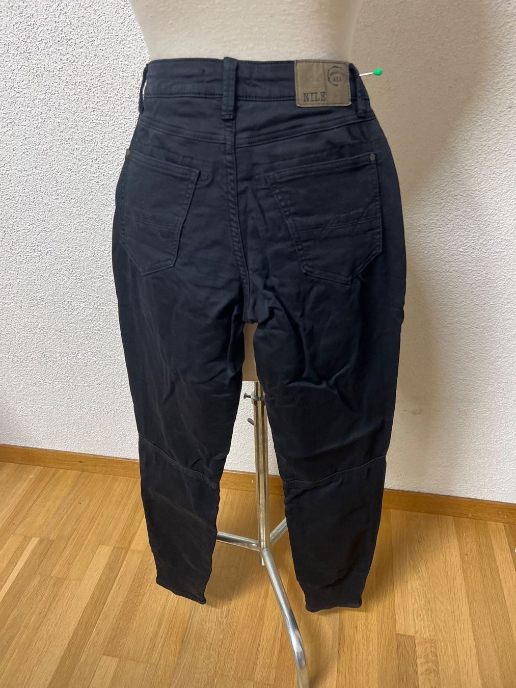 Nile Jeans: Nile Hose Jeans xs – Usato da Maienfeld venduto da 8796 3