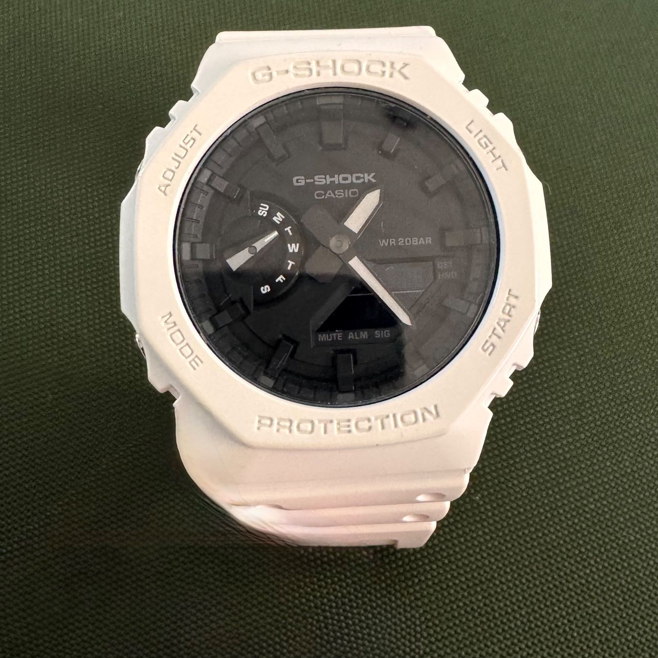 Casio Orologi: Casioak Blanche GA-2100-7A – Usato da Assens venduto da Koz0