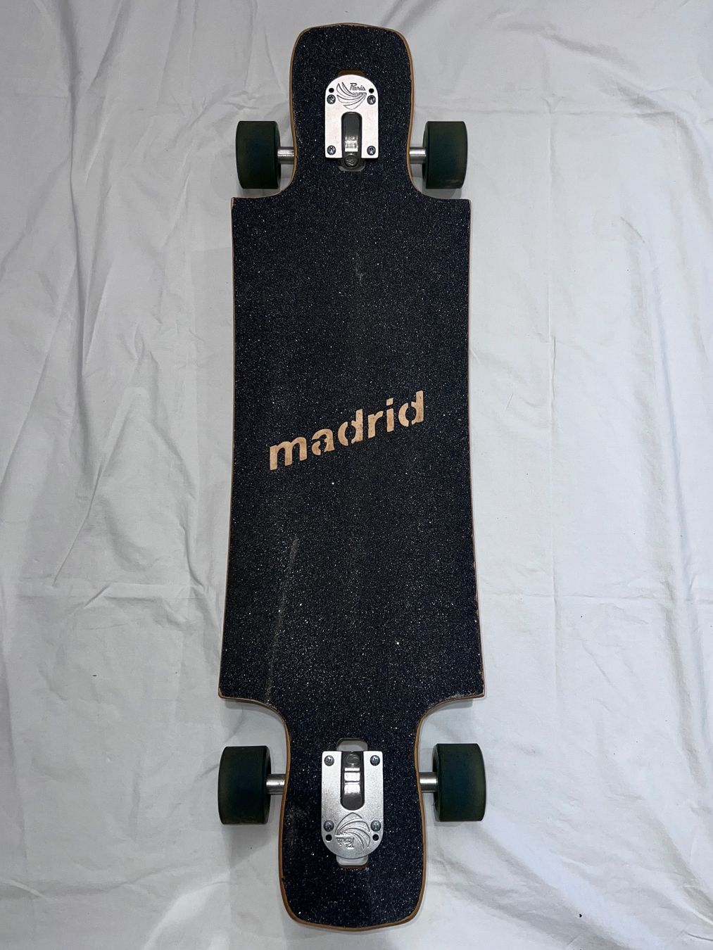 Madrid Skateboards: TAILOR MADE MADRID LONGBOARD – Neu (gemäss Beschreibung) aus Stans von 360Stans 2