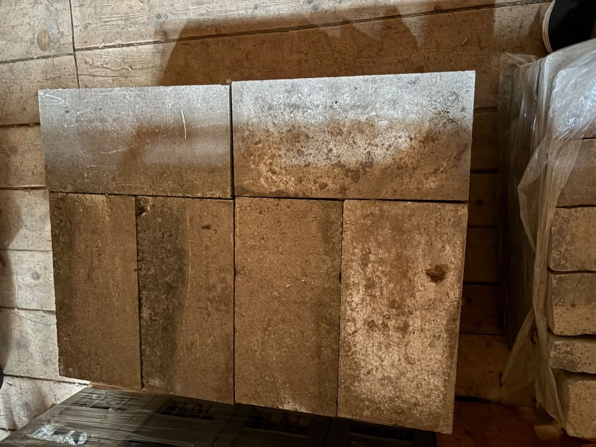 Bodenbeläge: Betonplatten 50/25/5 – Gebraucht aus Maienfeld von sonjarita01