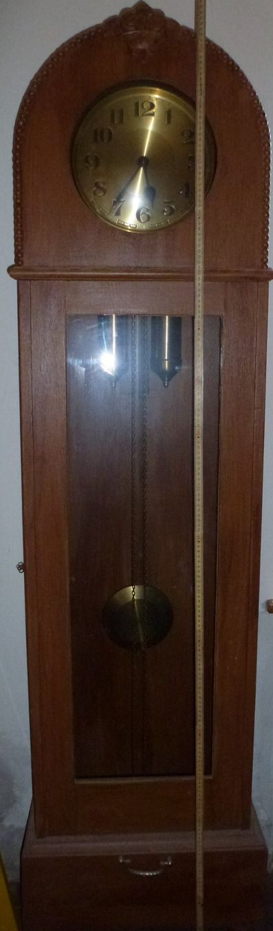 Orologi da terra & Orologi da parete: Grosse Standuhr – Usato da Murgenthal venduto da B.StM