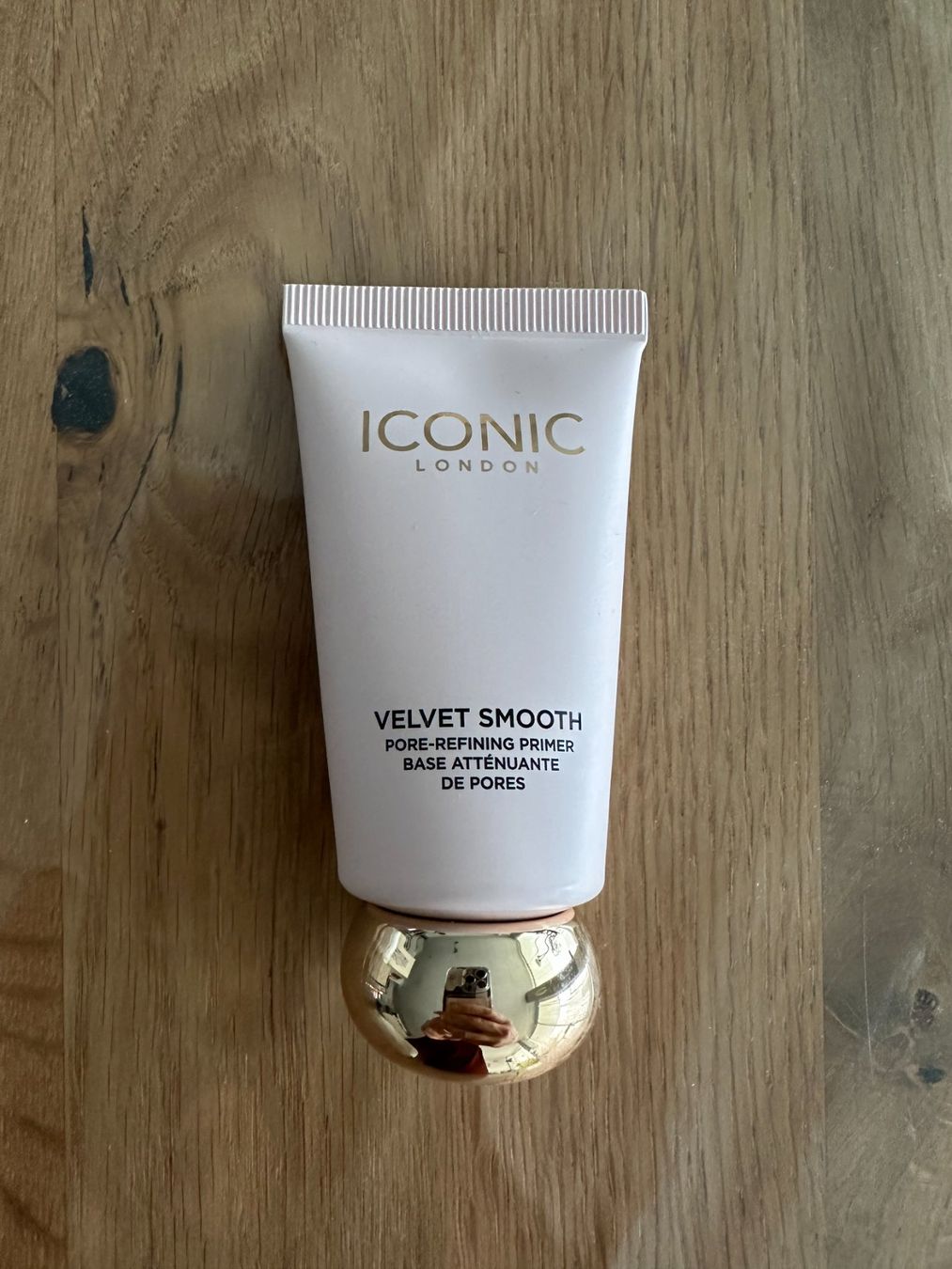 Make-up: Iconic London velvet smooth base – Nuovo (secondo la descrizione) da Courgevaux venduto da Qwertz111320