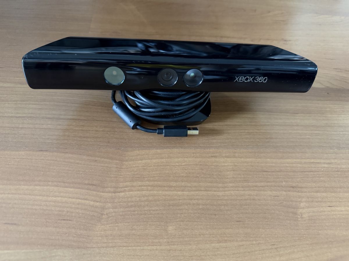 Microsoft Konsolen: Xbox 360 mit Kinect – Gebraucht aus Hendschiken von Jamie2006 2
