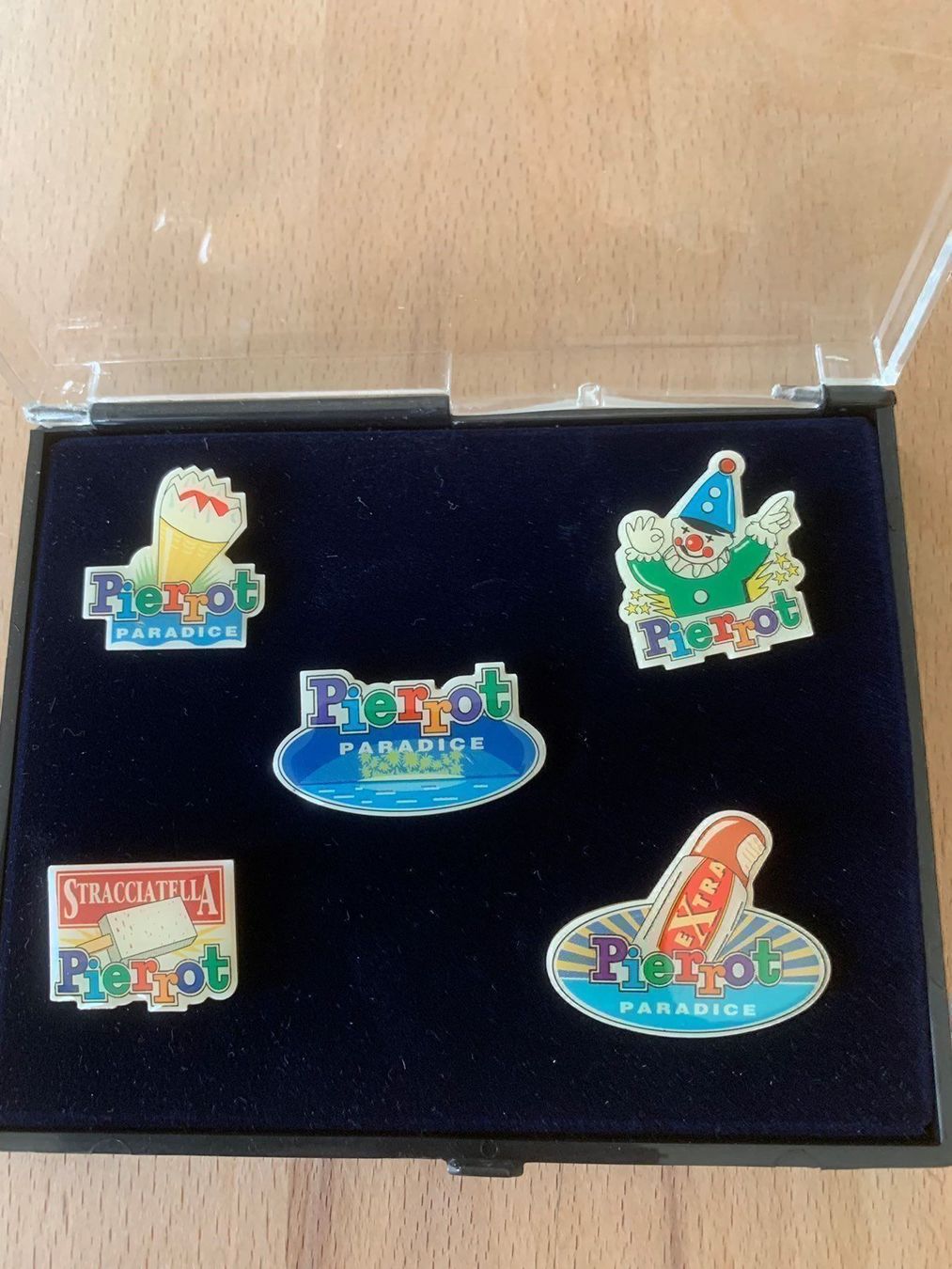 Broschen & Nadeln: Pierrot Pin Serie – Neu (gemäss Beschreibung) aus Zauggenried von Mr-Jackman